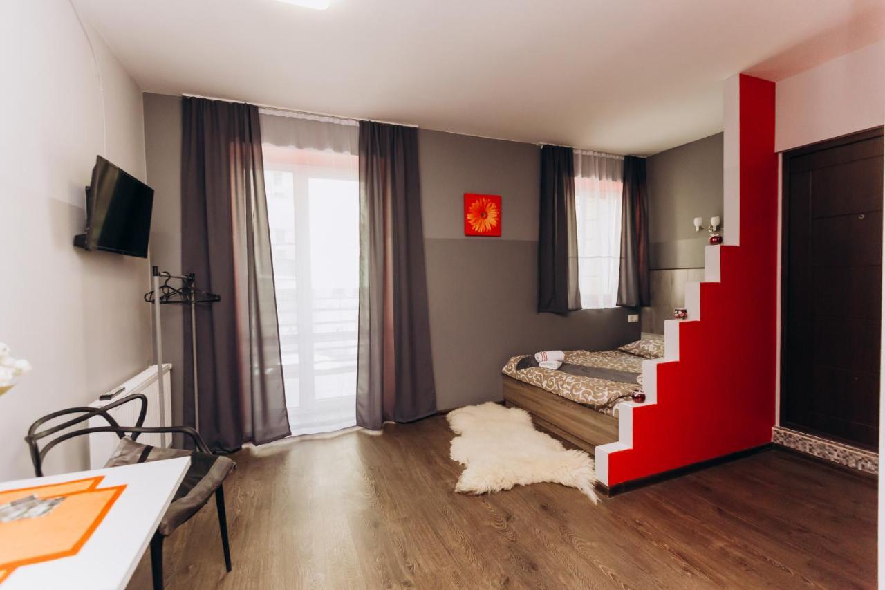 Затишні Apartments Ivano-Frankivsk Exterior foto