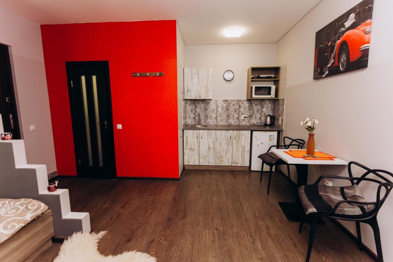 Затишні Apartments Ivano-Frankivsk Exterior foto